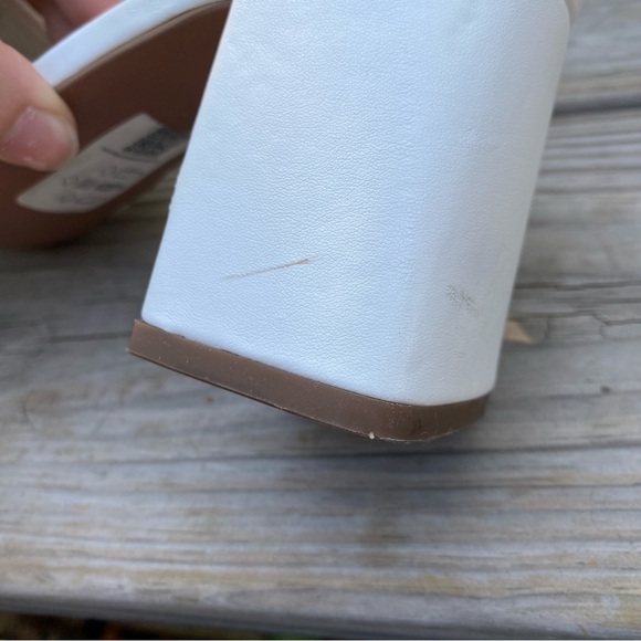 ASOS Quilted Mule White Square Toe Womens Size 9 Block Heel - Picture 6 of 6